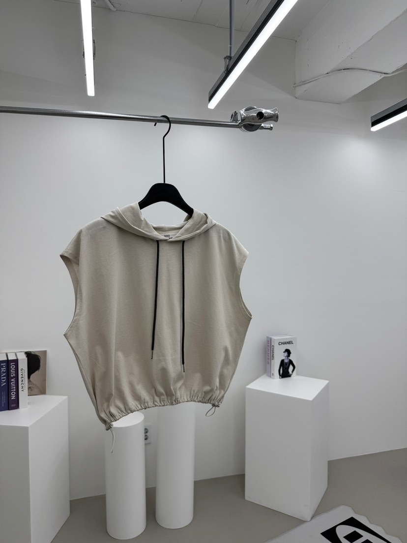 RED-A韓國直郵㊣東大門實拍女裝新款時尚人氣吊帶背心連帽RED-A吊帶/背心圖色1