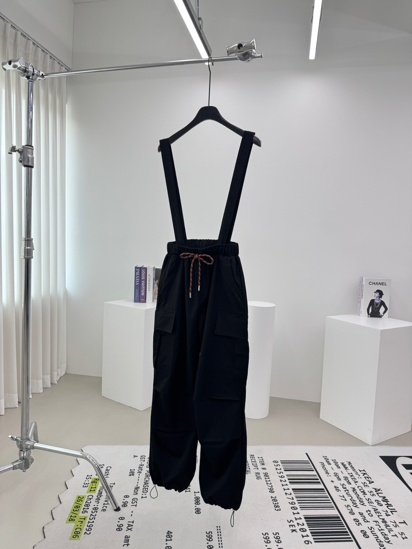 RED-A韓國直郵㊣女裝新款時尚休閑熱賣25春夏推薦人氣背帶褲RED-A背帶褲圖色3