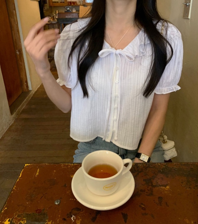 FRILL-T韓國直郵㊣女裝新款時尚人氣熱賣休閑推薦襯衫蕾絲衫FRILL-T襯衫/蕾絲衫