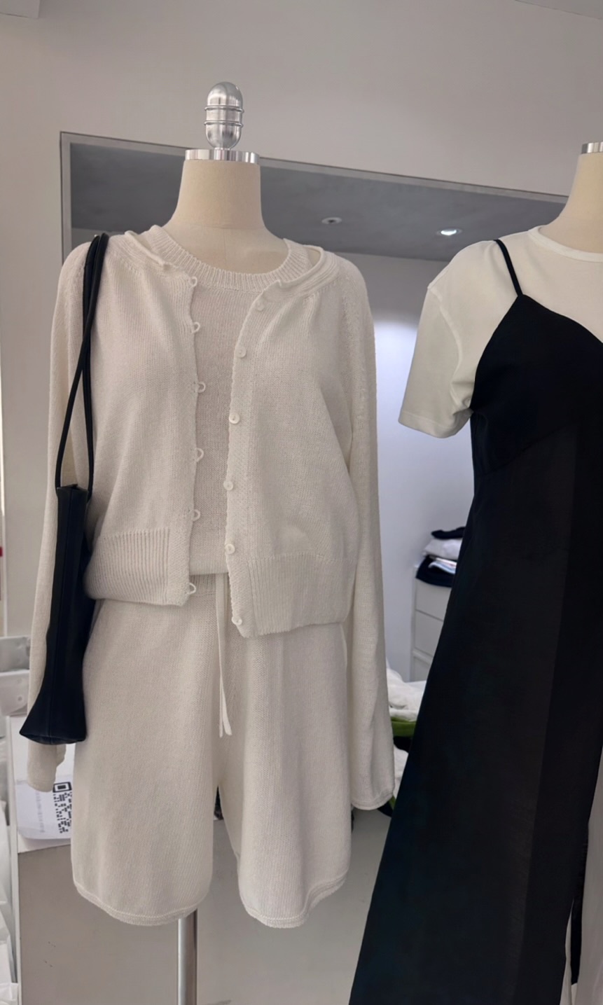 A Flan直郵韓國代購㊣女裝新品時尚人氣25春夏熱賣吊帶背心AFN/A Flan吊帶/背心