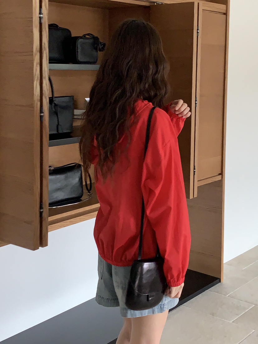 BAKING POWDER韓國直郵㊣女裝新款25春夏休閑熱賣襯衫蕾絲衫BAKING POWDER襯衫/蕾絲衫