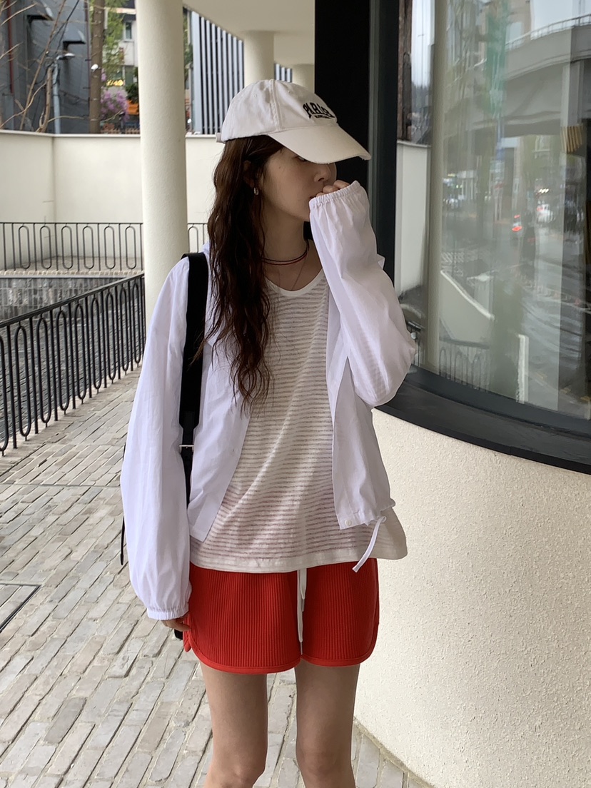 BAKING POWDER韓國直郵㊣女裝新款25春夏休閑熱賣襯衫蕾絲衫BAKING POWDER襯衫/蕾絲衫