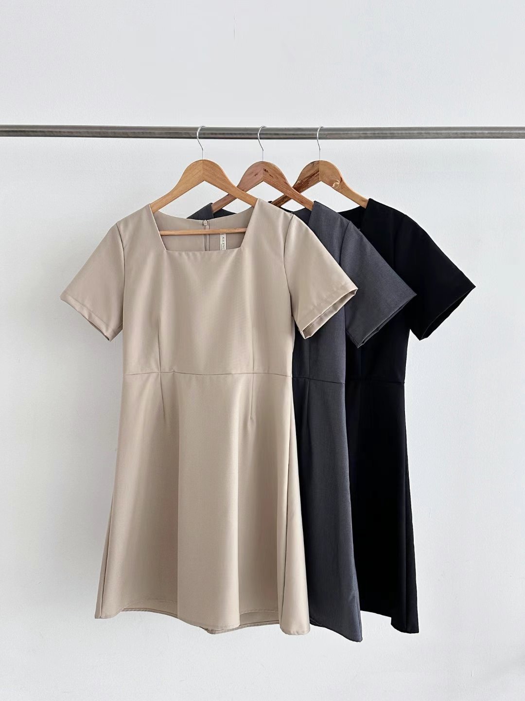 ALICE S CLOSET韓國直郵㊣女裝新品25春夏時尚休閑連衣裙ALICE S CLOSET連衣裙圖色3左三色