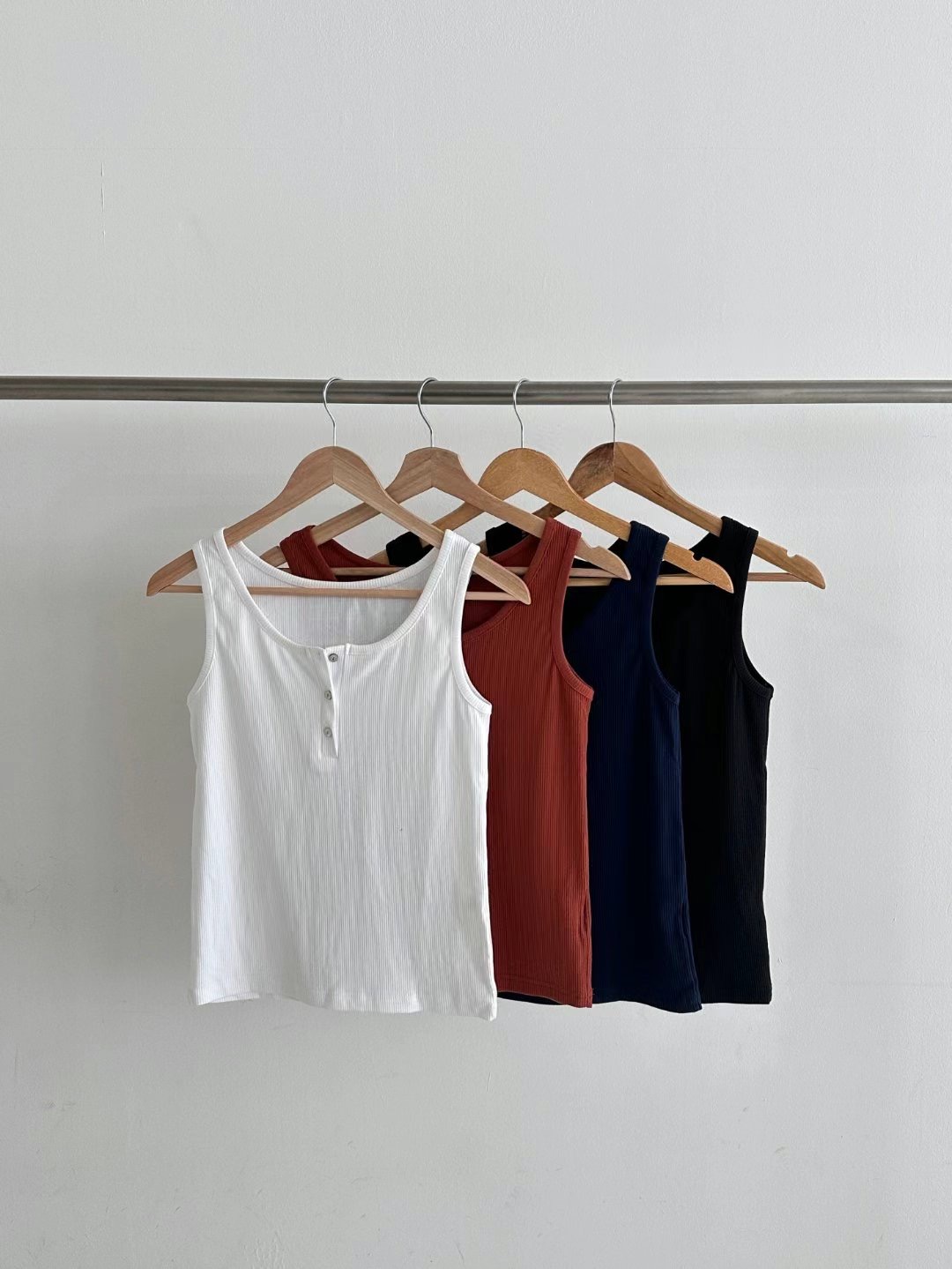 ALICE S CLOSET韓國㊣直郵東大門代購女裝新款推薦吊帶背心ALICE S CLOSET吊帶/背心圖色4左四色