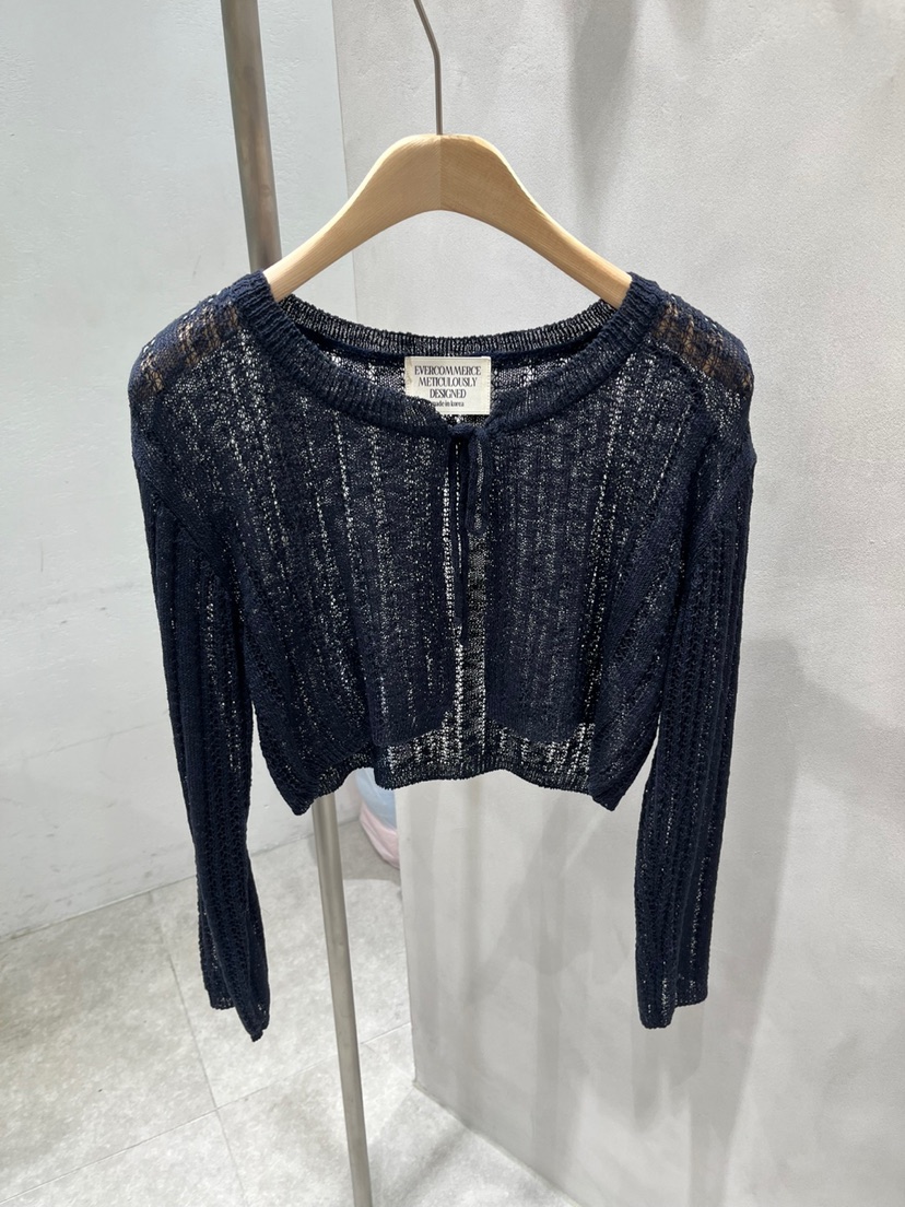 EVERCOMMERCE METICULOUSLY DESIGNED韓國㊣直郵東大門代購女裝新款人氣針織衫EVERCOMMERCE METICULOUSLY DESIGNED針織衫