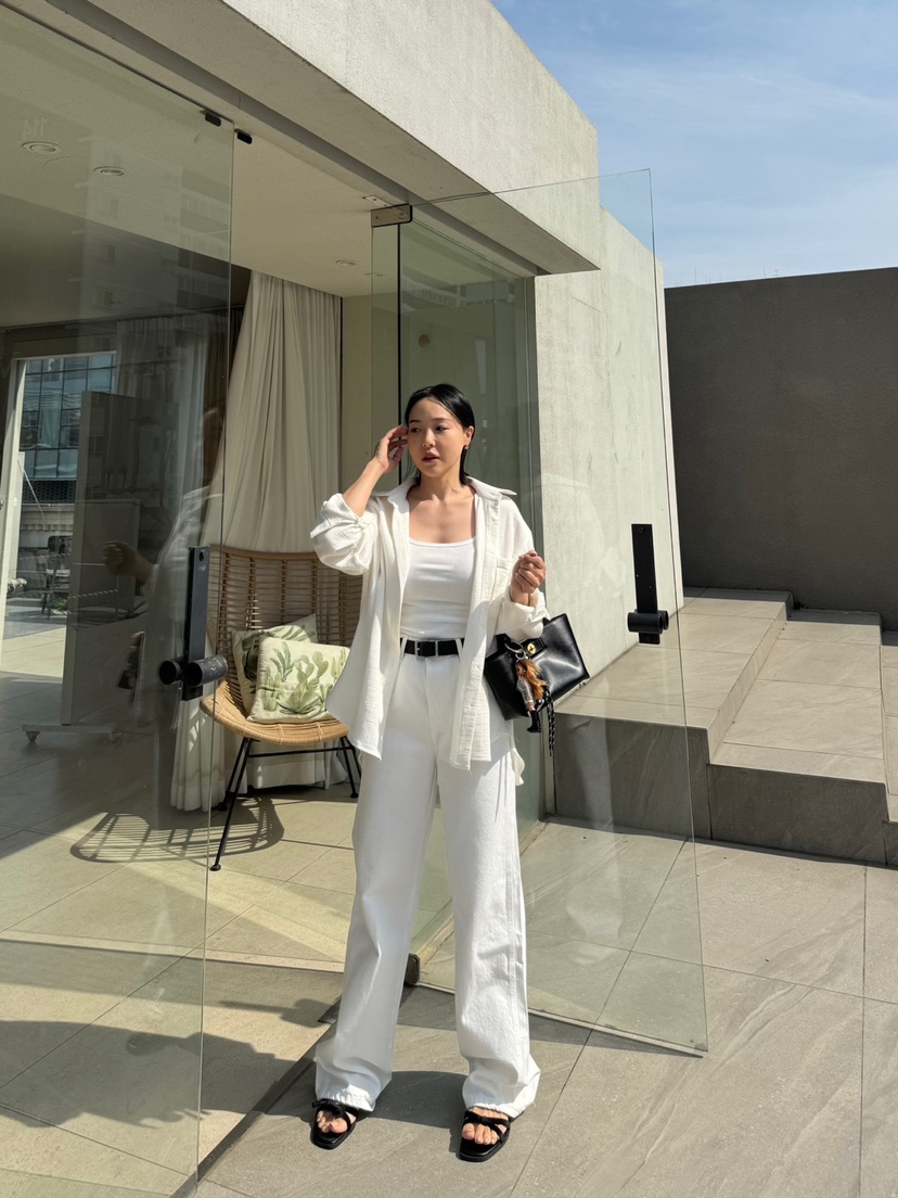 RIAH直郵韓國代購㊣女裝新品熱賣時尚25春夏人氣牛仔褲打折RIAH牛仔褲