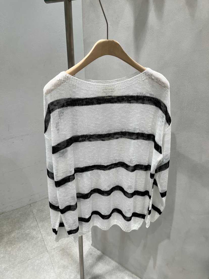 EVERCOMMERCE METICULOUSLY DESIGNED韓國直郵㊣東大門實拍女裝新品人氣針織衫EVERCOMMERCE METICULOUSLY DESIGNED針織衫圖色1