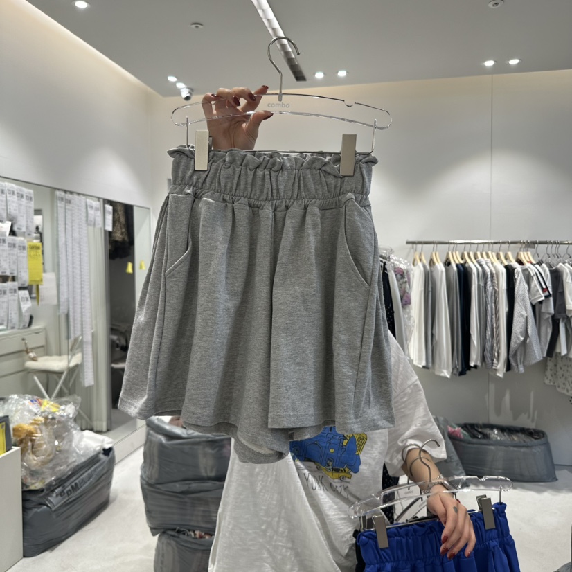 COMBO韓國直郵㊣東大門實拍女裝新品熱賣時尚推薦短褲可愛的COM_BO短褲圖色3