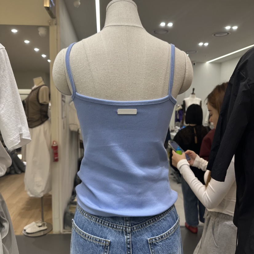 ARTISANAL韓國直郵㊣東大門實拍女裝新品人氣熱賣推薦吊帶背心ARTISANAL吊帶/背心