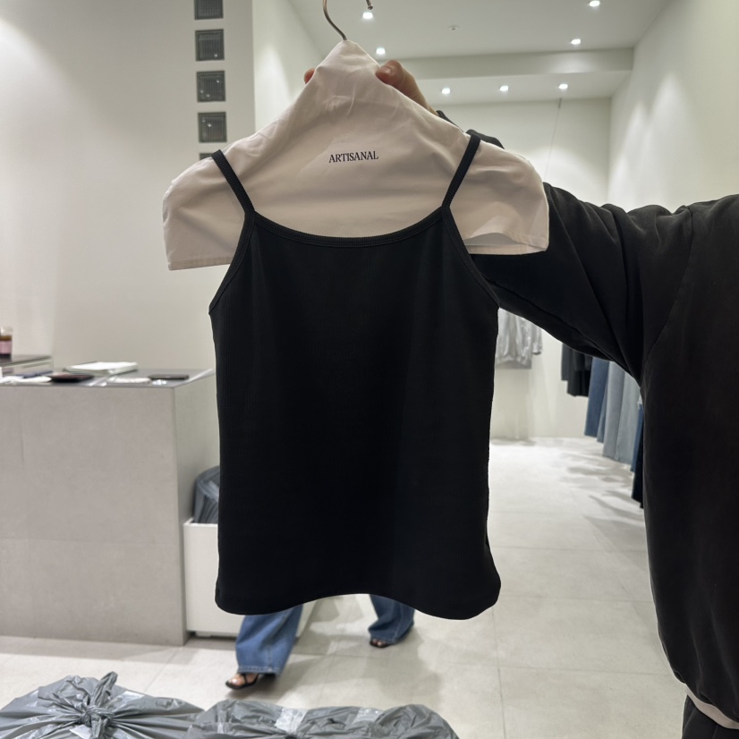 ARTISANAL韓國直郵㊣東大門實拍女裝新品人氣熱賣推薦吊帶背心ARTISANAL吊帶/背心圖色2