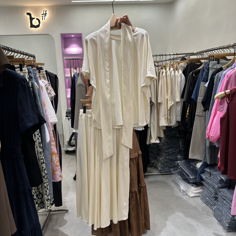 BISHOP直郵韓國代購㊣女裝新款時尚推薦人氣套裝含腰帶兩件套b#/BISHOP套裝圖色2