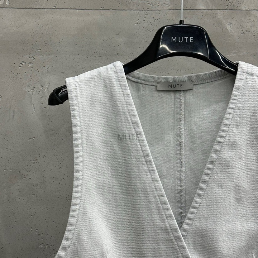 MUTE-P韓國直郵㊣女裝新品25春夏推薦人氣時尚休閑熱賣馬甲MUTE馬甲