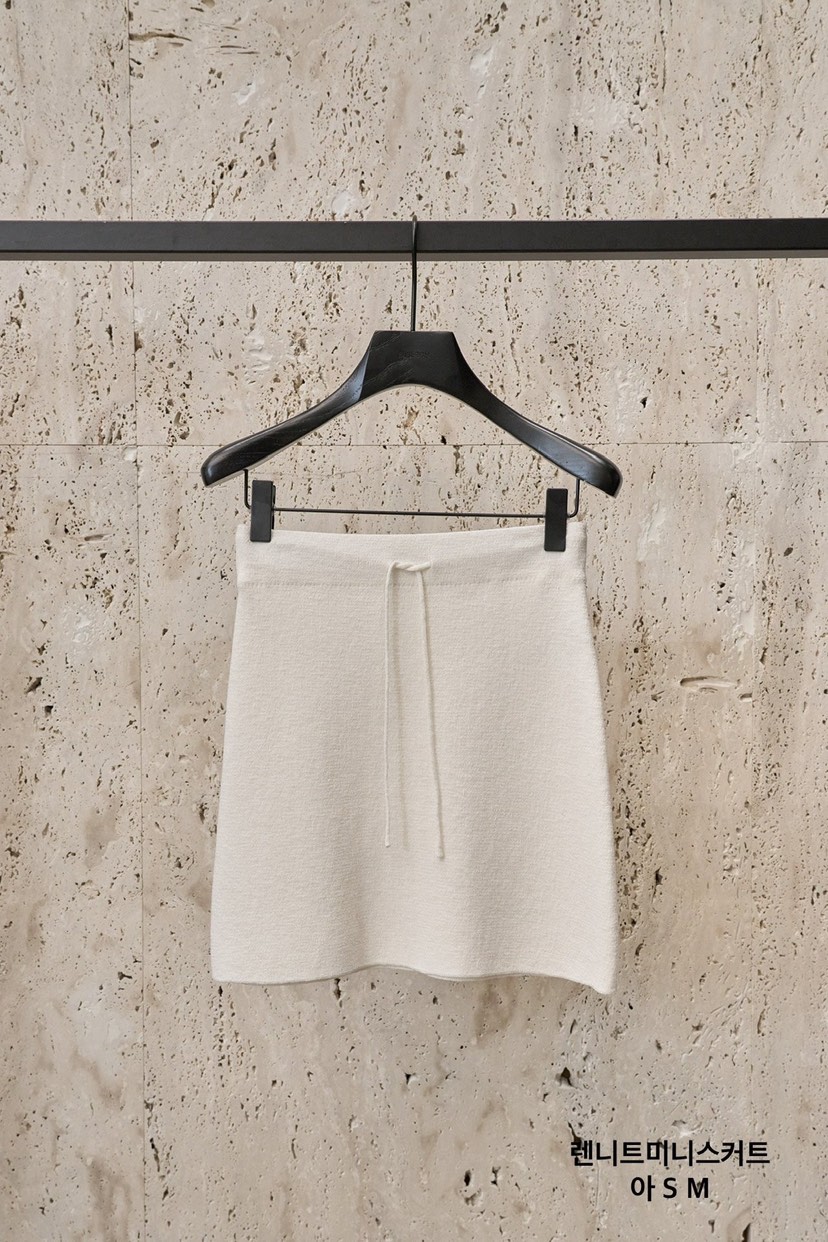 BLOSSOM韓國㊣直郵東大門代購女裝新品推薦25春夏熱賣時尚短裙BLOSSOM短裙圖色1