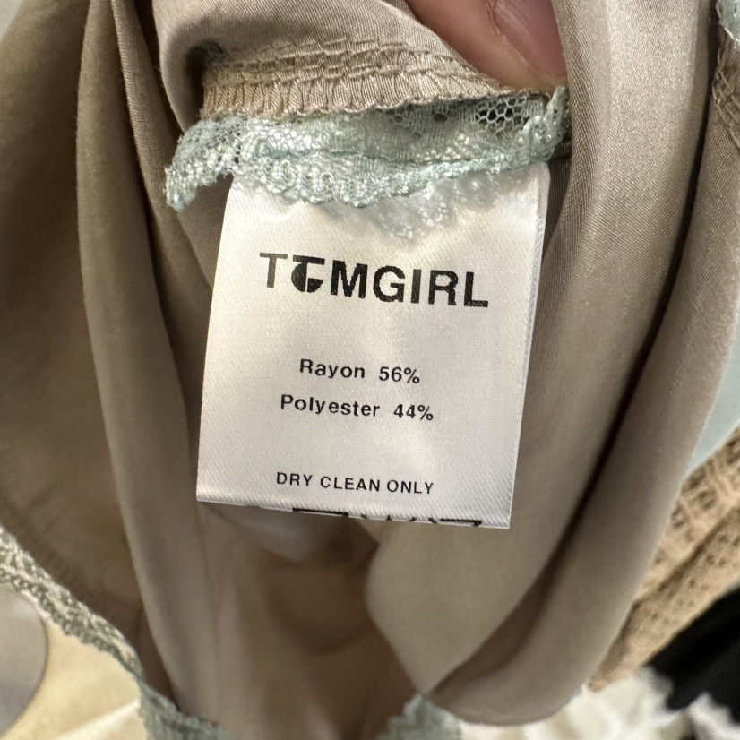 TOMGIRL直郵韓國代購㊣女裝新款時尚熱賣推薦休閑人氣吊帶背心TOMGIRL吊帶/背心
