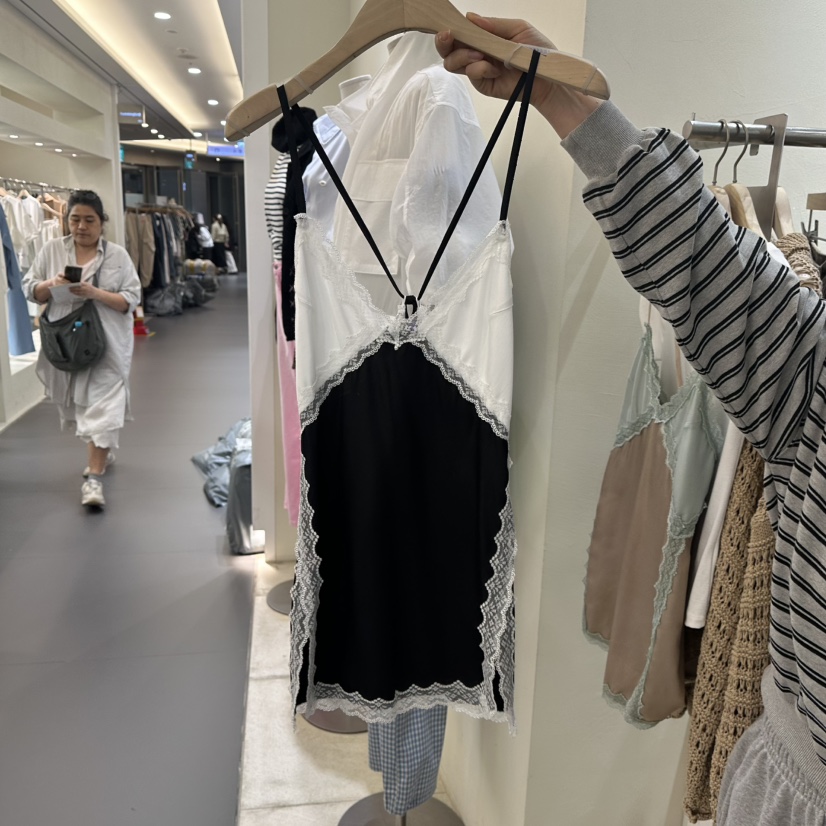 TOMGIRL直郵韓國代購㊣女裝新款時尚熱賣推薦休閑人氣吊帶背心TOMGIRL吊帶/背心圖色2