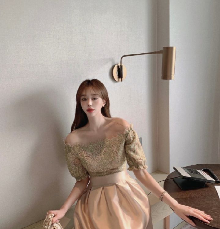 HIGH HEELS直郵韓國代購㊣女裝新款推薦熱賣25春夏襯衫蕾絲衫HIGH HEELS襯衫/蕾絲衫