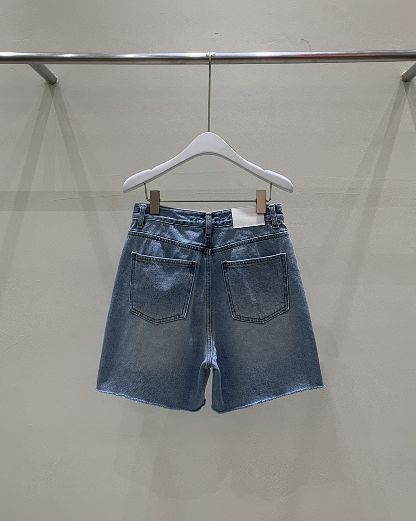 LOVE MOMENT韓國㊣直郵東大門代購女裝新款熱賣時尚25春夏短褲LOVE MOMENT短褲