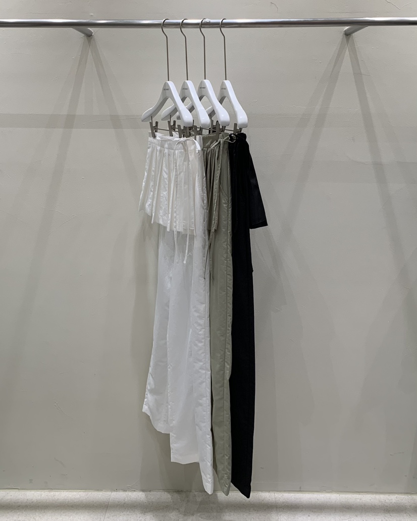 LOVE MOMENT韓國㊣直郵東大門代購女裝新品25春夏人氣裙褲LOVE MOMENT裙褲