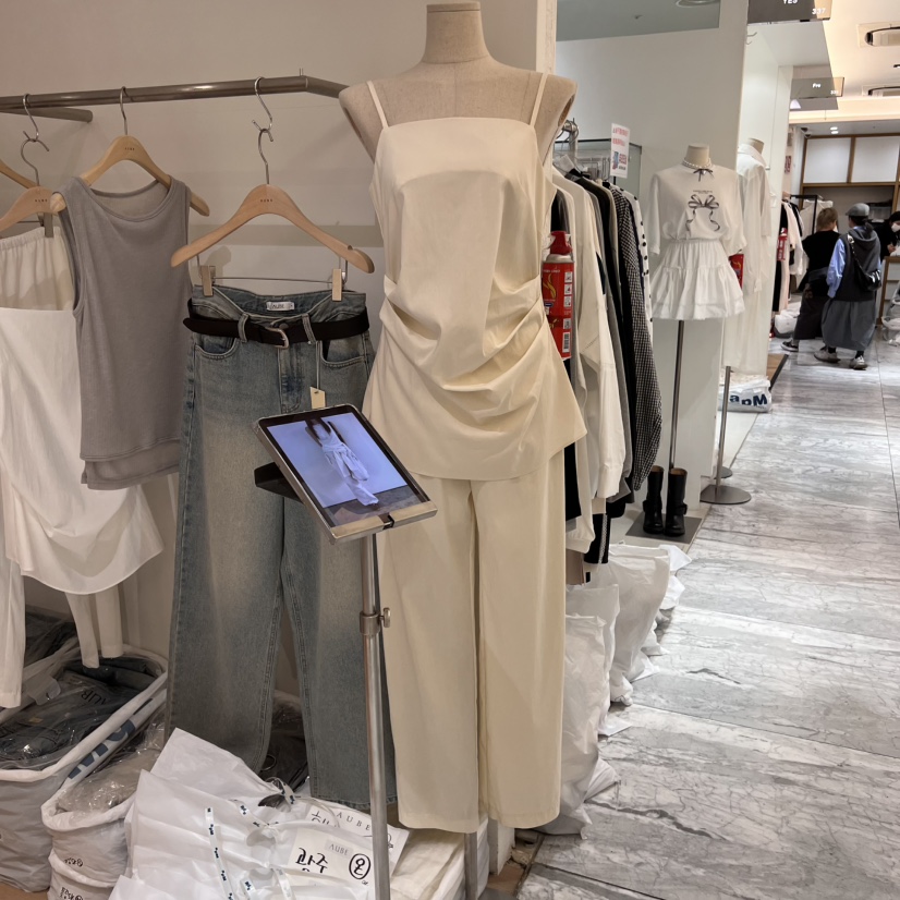 AUBE韓國直郵㊣東大門實拍女裝新品時尚推薦熱賣休閑吊帶背心AUBE吊帶/背心
