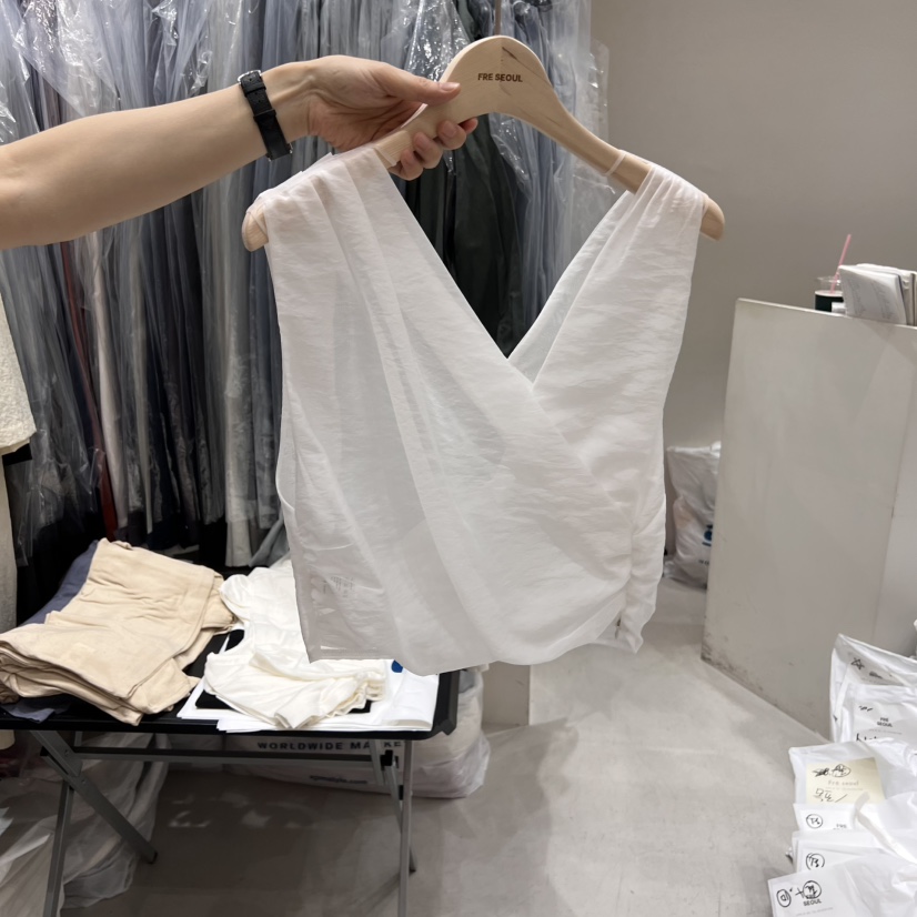 FRE韓國㊣直郵東大門代購女裝新品人氣休閑時尚25春夏吊帶背心FRE吊帶/背心圖色3
