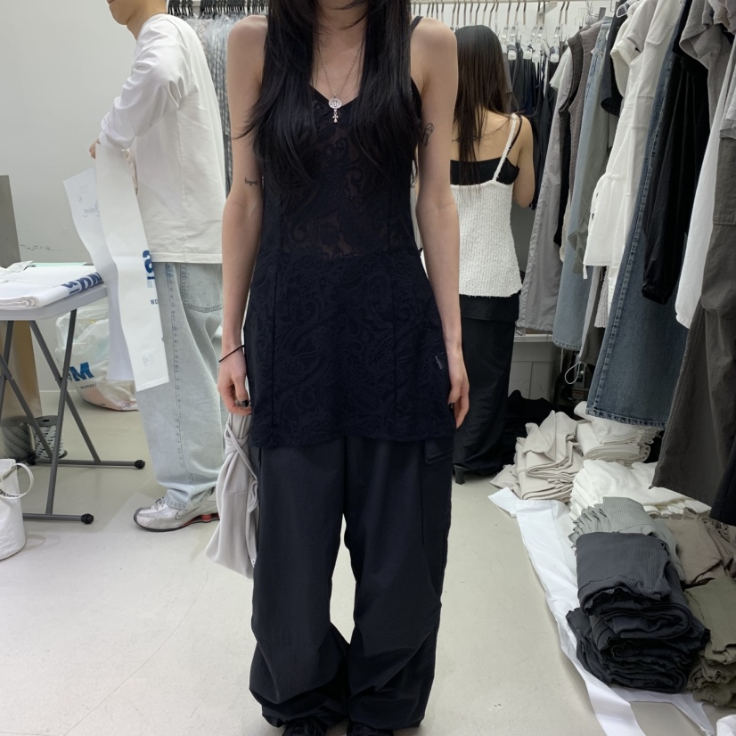 PADO韓國直郵㊣東大門實拍女裝新品25春夏時尚推薦人氣連衣裙PADO連衣裙圖色2
