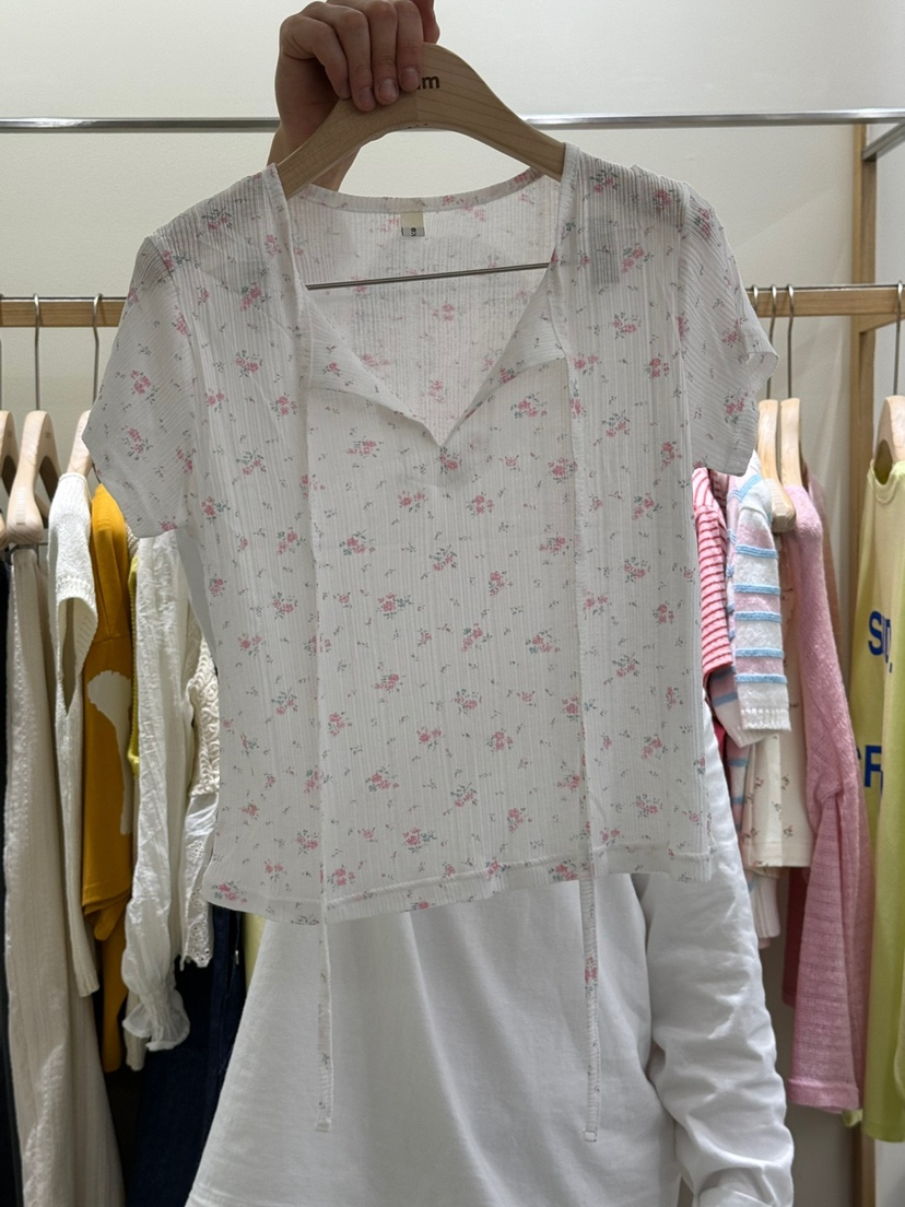 EUM韓國直郵㊣女裝新品推薦25春夏休閑時尚熱賣人氣T恤EUMT恤圖色2