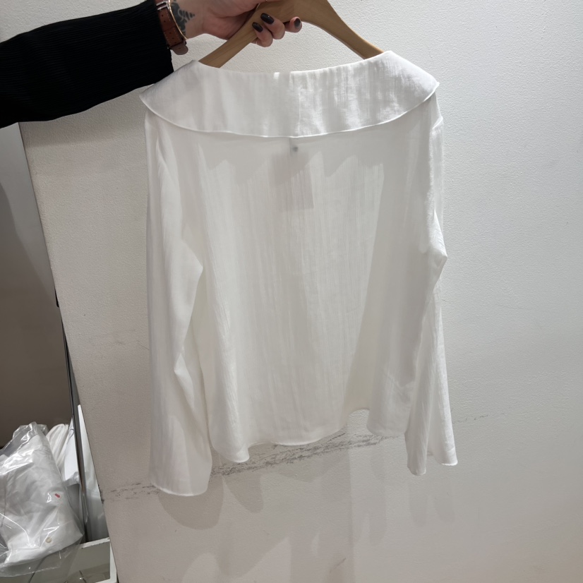 VERVEINE韓國直郵㊣東大門實拍女裝新品25春夏襯衫蕾絲衫荷葉邊VERVEINE襯衫/蕾絲衫