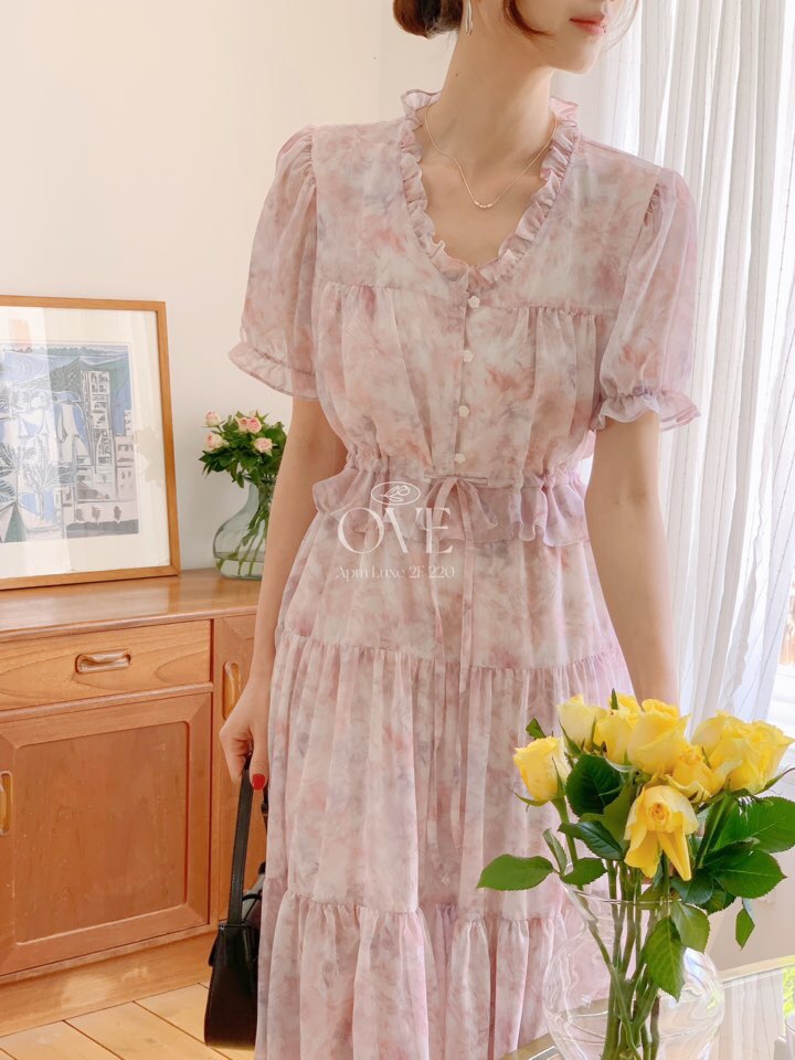 OVE韓國直郵㊣東大門實拍女裝新品推薦休閑時尚25春夏連衣裙OVE連衣裙