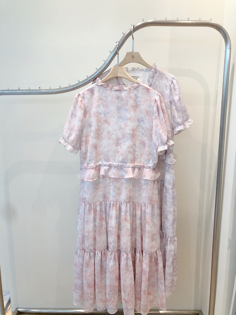 OVE韓國直郵㊣東大門實拍女裝新品推薦休閑時尚25春夏連衣裙OVE連衣裙