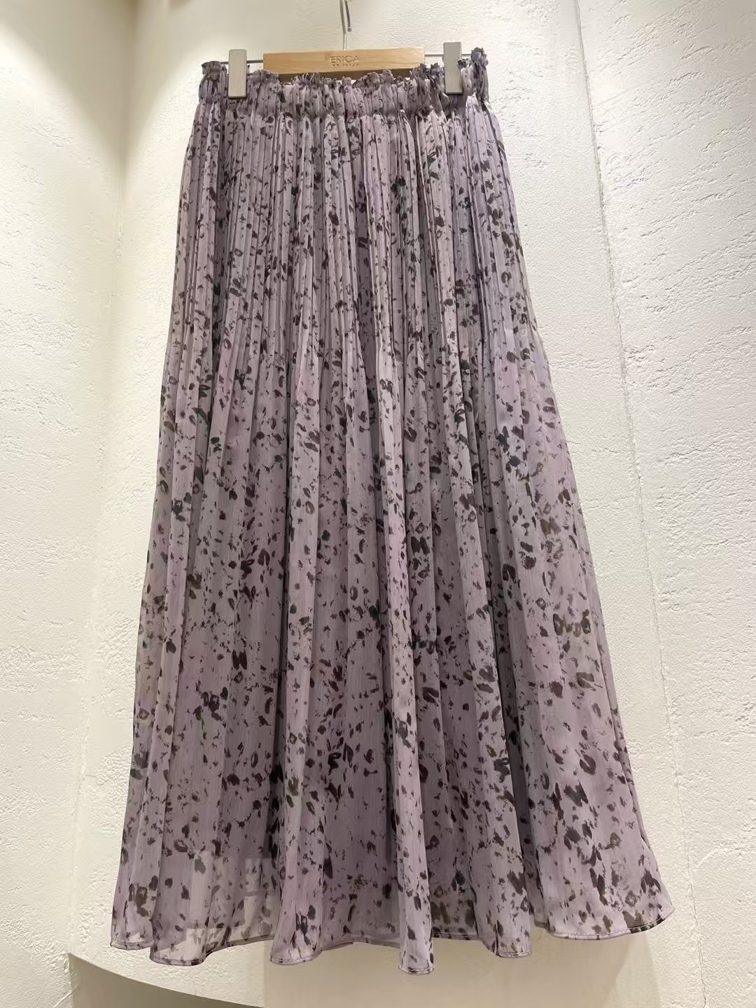 ERICA韓國直郵㊣東大門實拍女裝新品人氣熱賣25春夏時尚長裙ERICA長裙圖色2