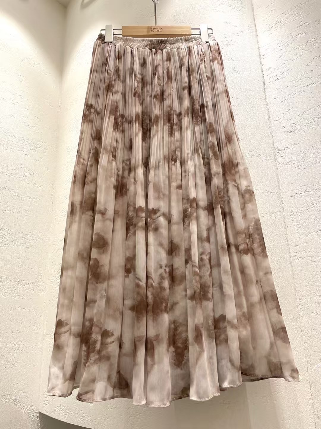 ERICA韓國直郵㊣女裝新品推薦25春夏熱賣休閑時尚人氣長裙ERICA長裙圖色2