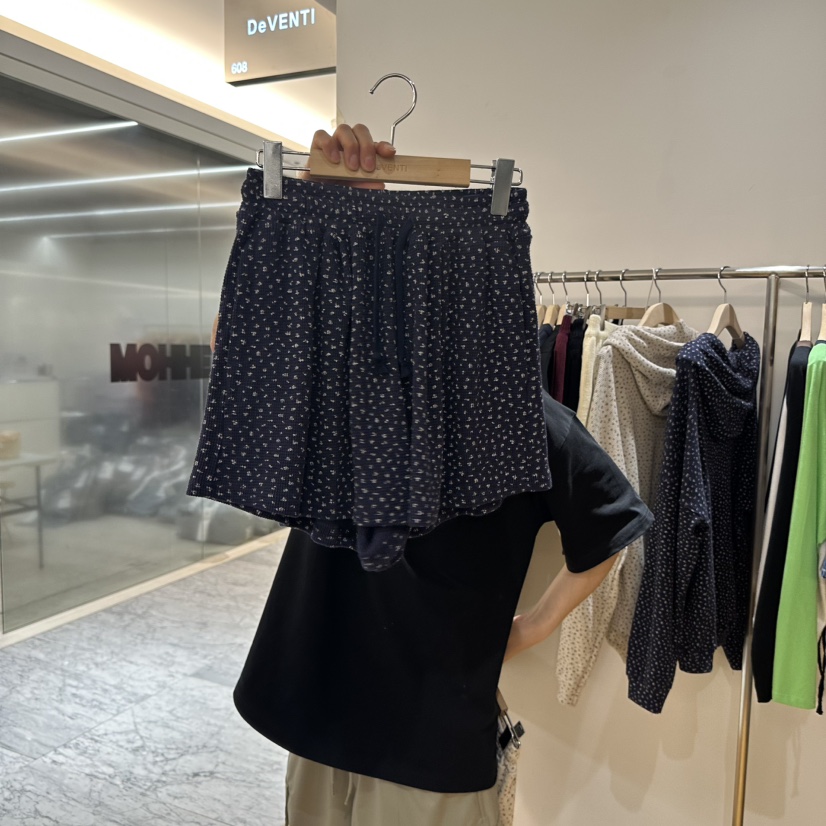 DE VENTI韓國㊣直郵東大門代購女裝新品熱賣時尚推薦25春夏短褲DE VENTI短褲圖色2