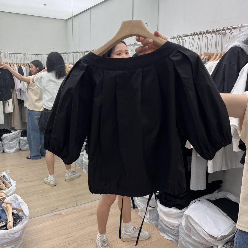 MOI-A韓國直郵㊣東大門實拍女裝新款時尚熱賣推薦襯衫蕾絲衫MOI-A襯衫/蕾絲衫