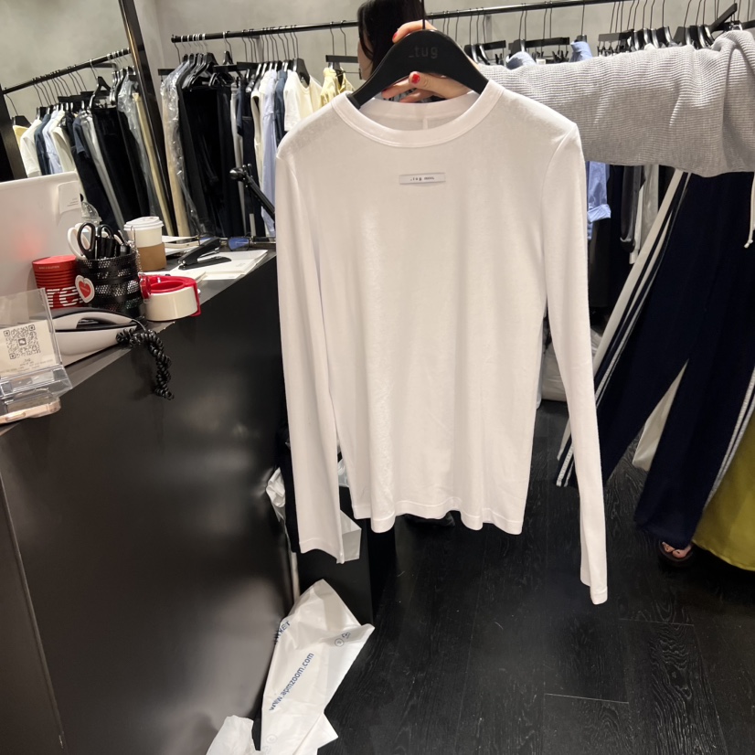 TUG韓國直郵㊣女裝新品時尚25春夏人氣推薦休閑熱賣長袖T恤TUG長袖T恤圖色2