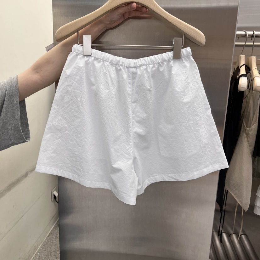 VELVET UNDERGROUND韓國㊣直郵東大門代購女裝新品推薦短褲VELVET UNDERGROUND短褲