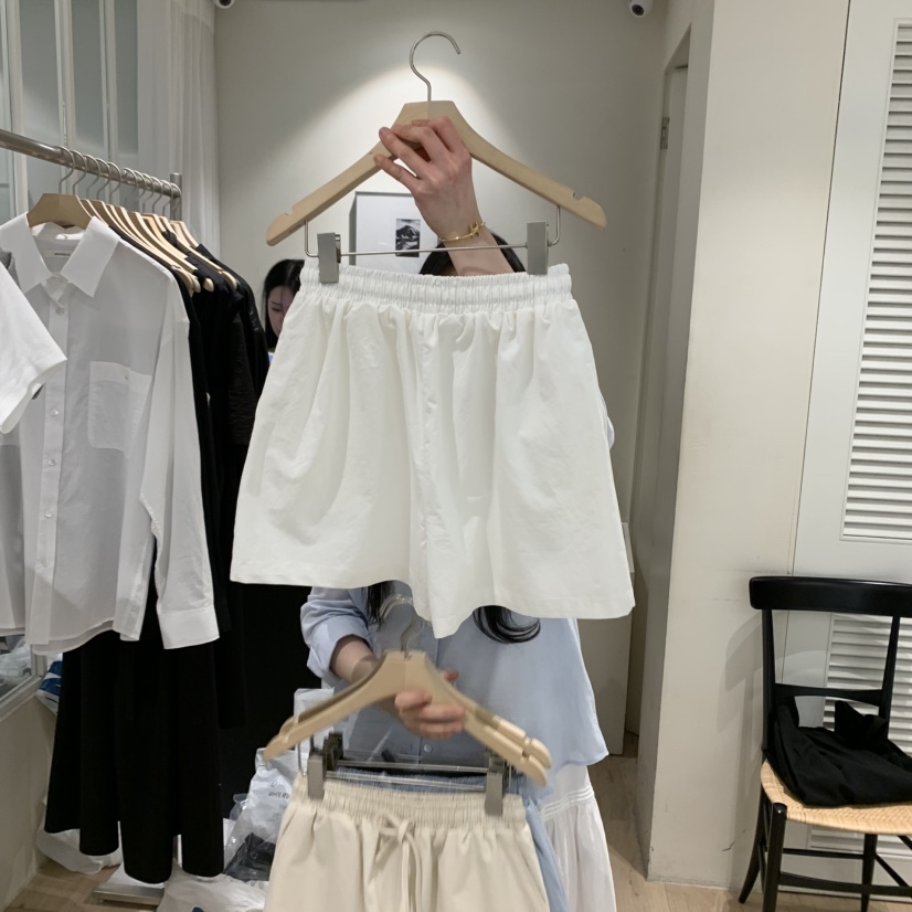 MONIQUE韓國直郵㊣東大門實拍女裝新品人氣推薦時尚休閑短褲MONIQUE短褲