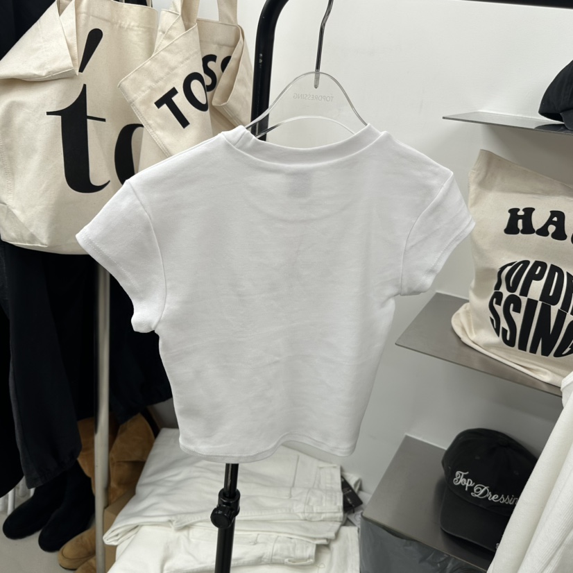 TOPDRESSING韓國直郵㊣東大門實拍女裝新品休閑人氣推薦T恤TOPDRESSINGT恤
