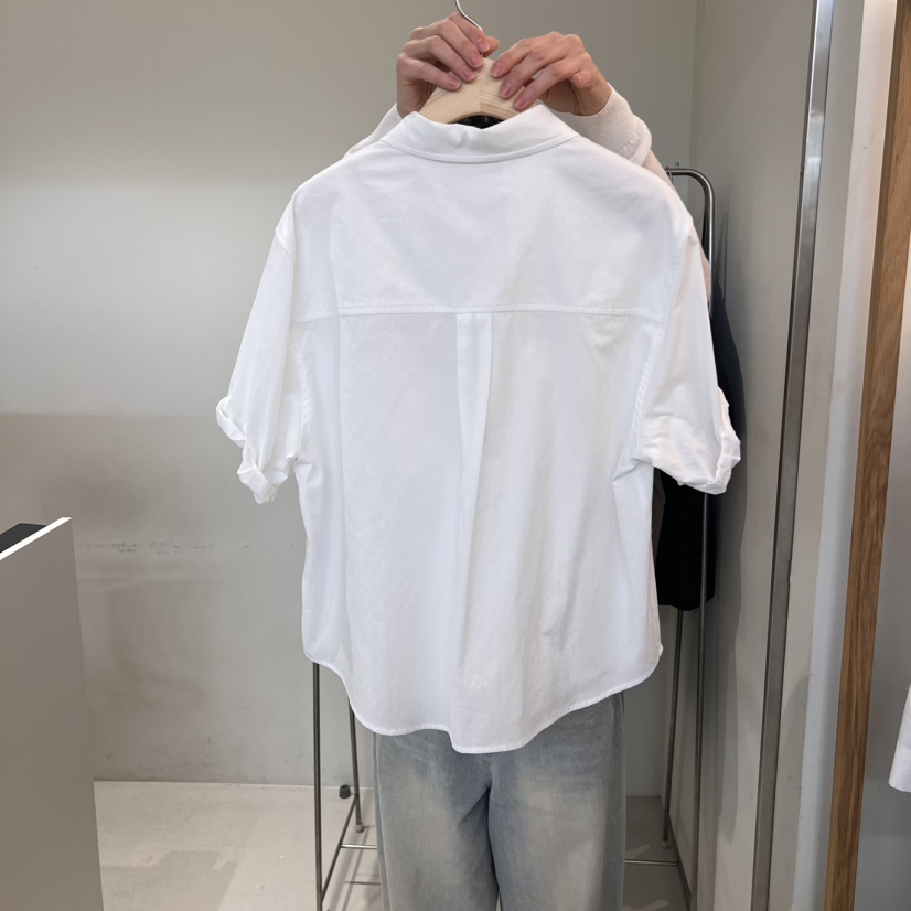 OUTRENE直郵韓國代購㊣女裝新品25春夏人氣熱賣時尚襯衫蕾絲衫OUTRENE襯衫/蕾絲衫