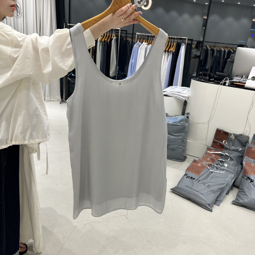 TREND SELLER/G韓國直郵㊣東大門實拍女裝新款25春夏吊帶背心G/TREND SELLER吊帶/背心圖色2