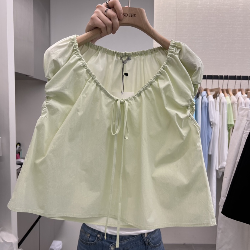 AND THE韓國㊣直郵東大門代購女裝新品時尚熱賣襯衫蕾絲衫AND THE襯衫/蕾絲衫圖色2