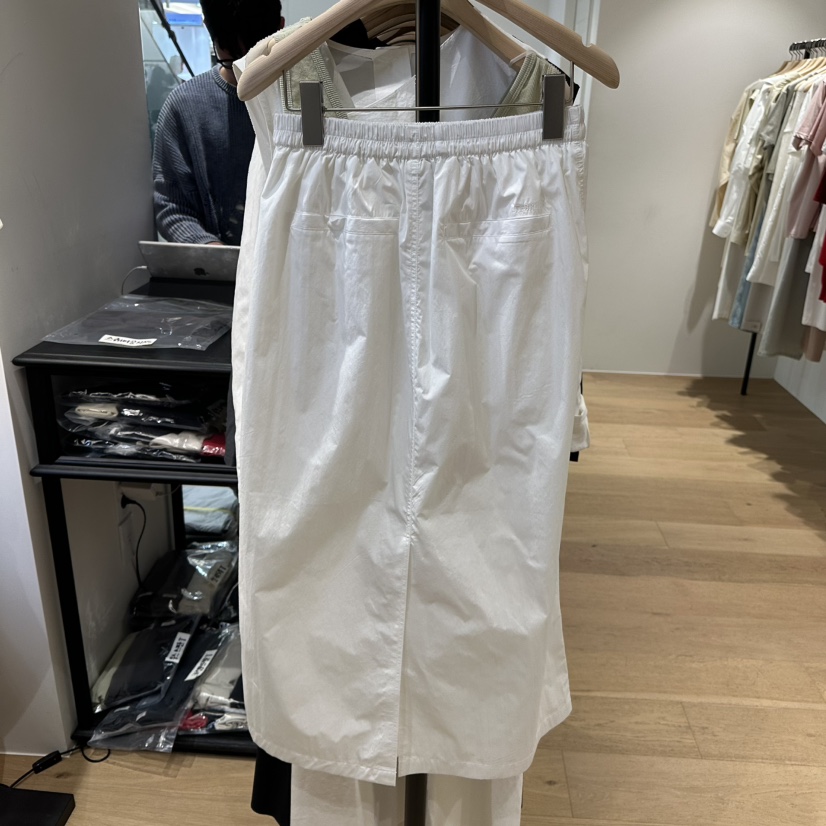 FEBRUARY 11韓國㊣直郵東大門代購女裝新品時尚熱賣推薦長裙FEBRUARY11長裙