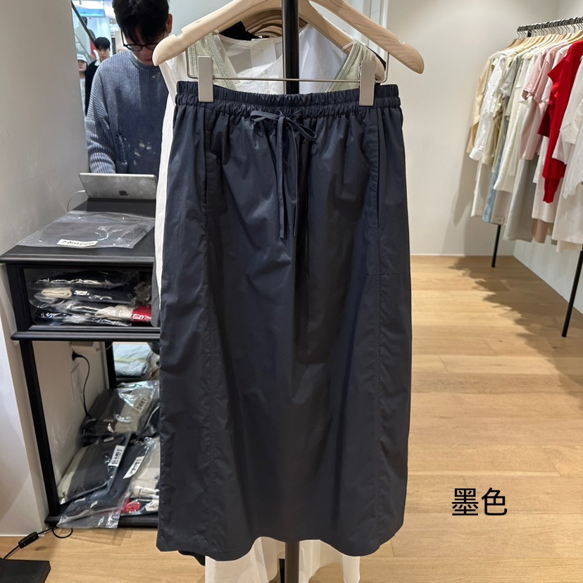 FEBRUARY 11韓國㊣直郵東大門代購女裝新品時尚熱賣推薦長裙FEBRUARY11長裙圖色2
