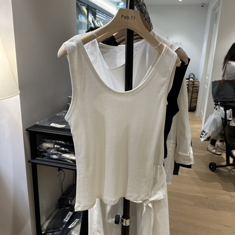 FEBRUARY 11直郵韓國代購㊣女裝新品25春夏時尚熱賣吊帶背心FEBRUARY11吊帶/背心
