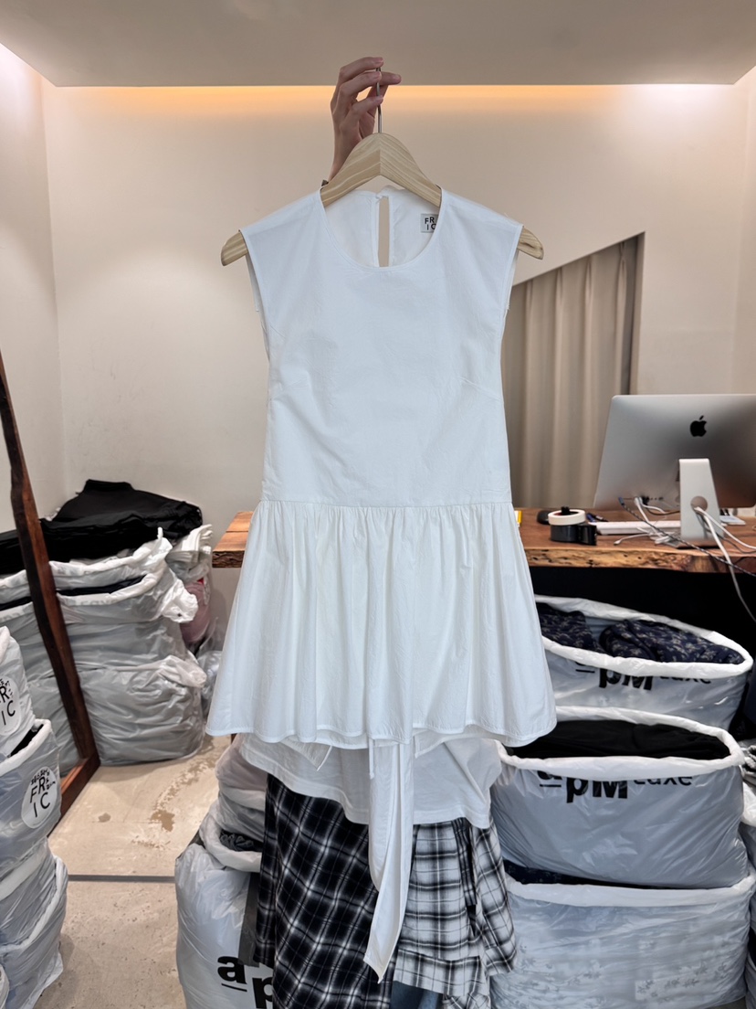 FRIC韓國直郵㊣女裝新款休閑熱賣25春夏推薦人氣時尚吊帶背心FRIC吊帶/背心圖色4