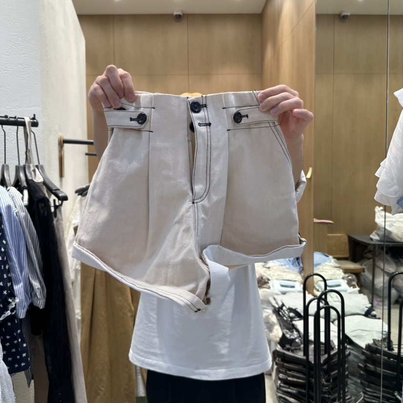 TRIPLE SEVEN韓國直郵㊣東大門實拍女裝新品熱賣25春夏短褲TRIPLE SEVEN短褲圖色2
