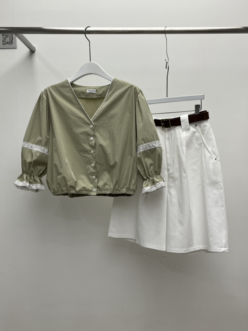 BEAMING SEOUL直郵韓國代購㊣女裝新品人氣熱賣襯衫蕾絲衫BEAMING SEOUL襯衫/蕾絲衫