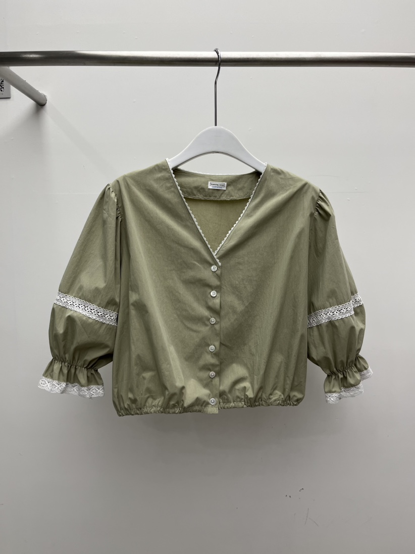 BEAMING SEOUL直郵韓國代購㊣女裝新品人氣熱賣襯衫蕾絲衫BEAMING SEOUL襯衫/蕾絲衫