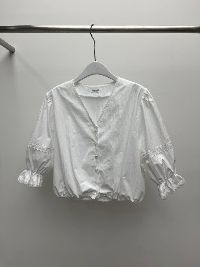 BEAMING SEOUL直郵韓國代購㊣女裝新品人氣熱賣襯衫蕾絲衫BEAMING SEOUL襯衫/蕾絲衫圖色2