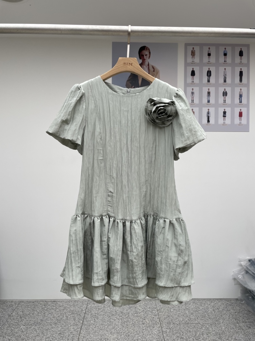 MADE-P韓國直郵㊣女裝新品休閑25春夏推薦人氣熱賣時尚連衣裙MADE-P連衣裙