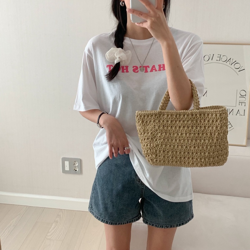 HELLO JINI韓國㊣直郵東大門代購女裝新款時尚人氣熱賣T恤HELLO JINIT恤
